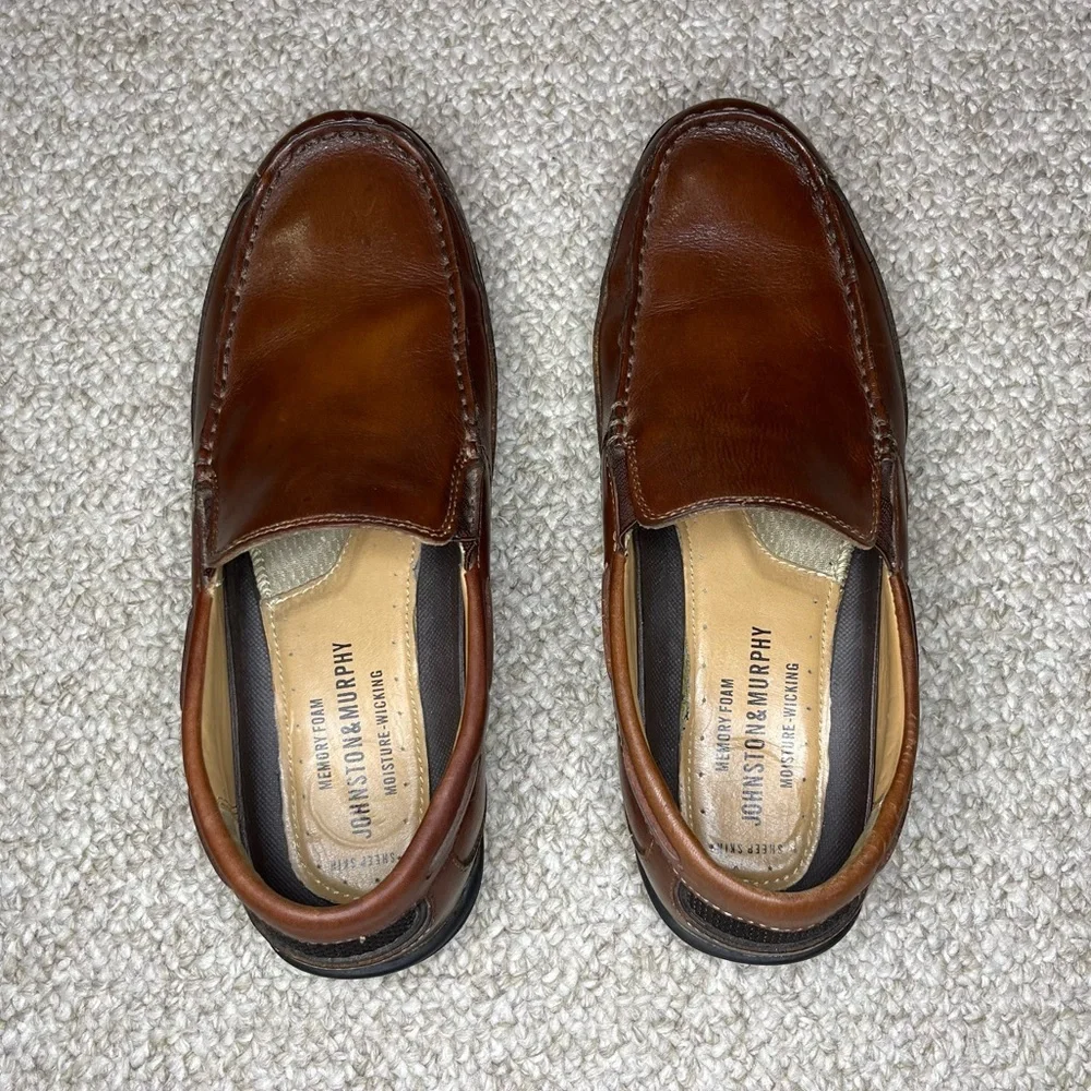 Johnston & Murphy slip on loafers